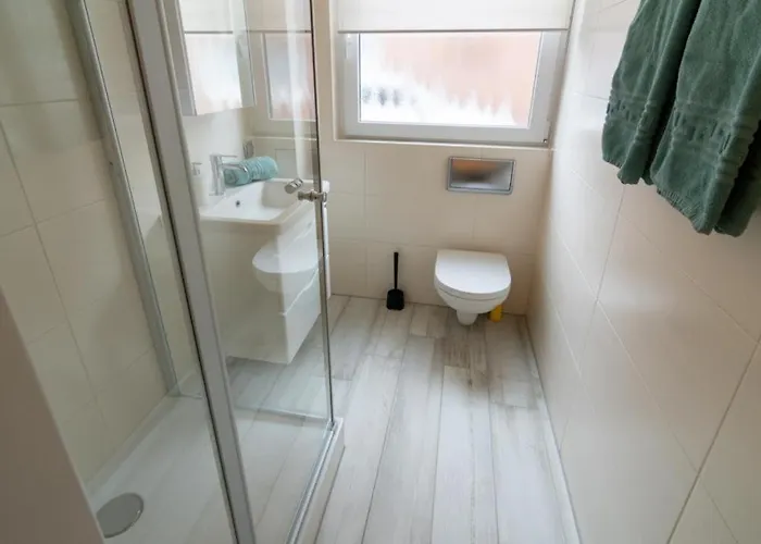 Mit Haustier - Rahn 1 *